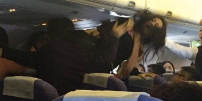 عاجل وبالصور..مسافر مغربي حيح وتحرش بزوجة رجل أعمال مغربي معروف وسط الطائرة..وها شنو وقع ليه | حوادث و حقوق